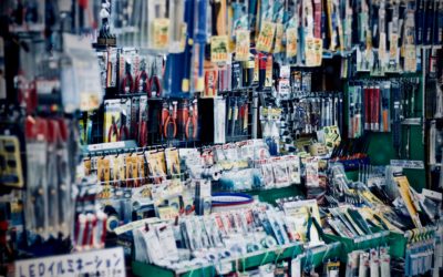 Les enjeux pour le commerce de quincaillerie, peinture et verre en petites surfaces